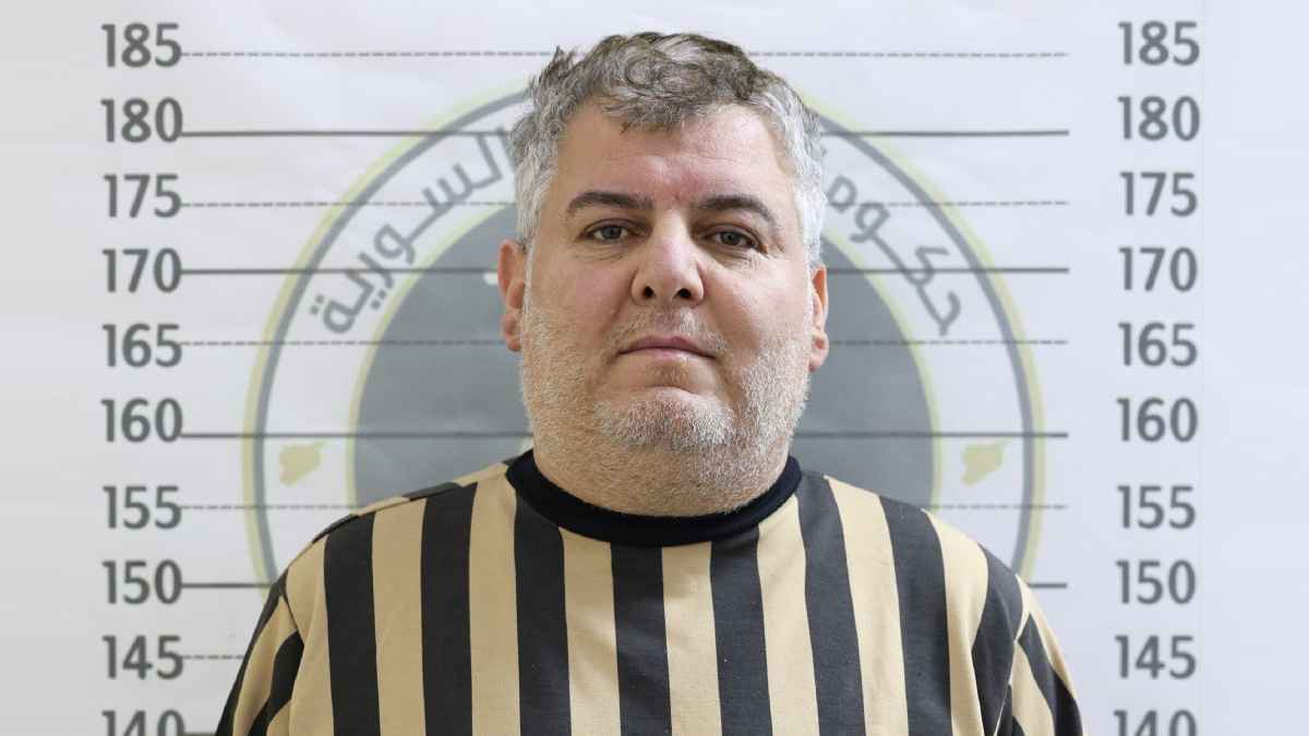 شارك في أحداث الساحل.. اعتقال مسؤول التجنيد العسكري بنظام الأسد