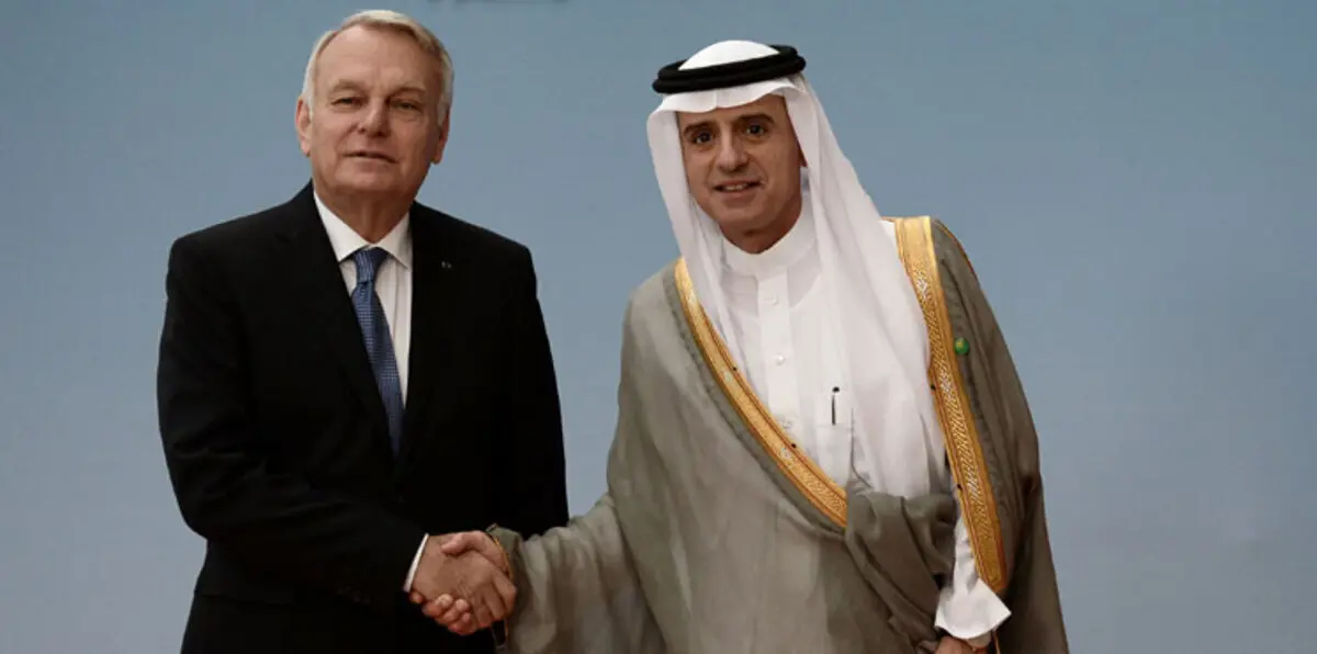 اجتماع باريس يدرس حوافز "السلام" والسعودية تتمسك بالمبادرة العربية