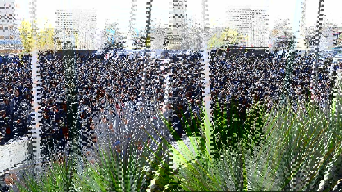 تظاهرة للجامعيين في طهران ضد مستشار خامنئي (فيديو وصور)