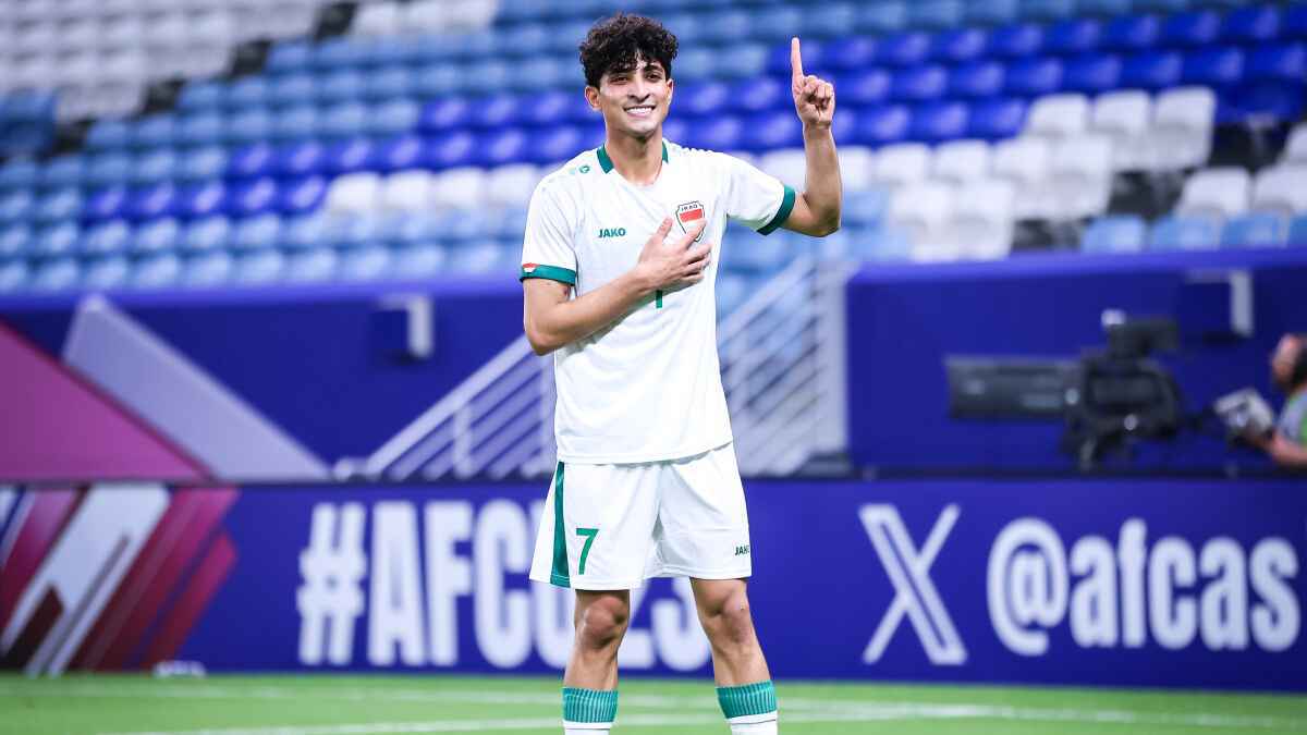 رسميًا.. كومو الإيطالي يعلن ضم العراقي علي جاسم