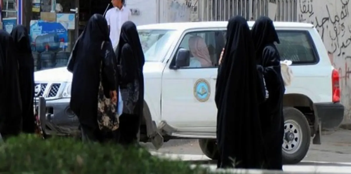 بالفيديو.. تحرّش جماعي بفتاتين في الرياض