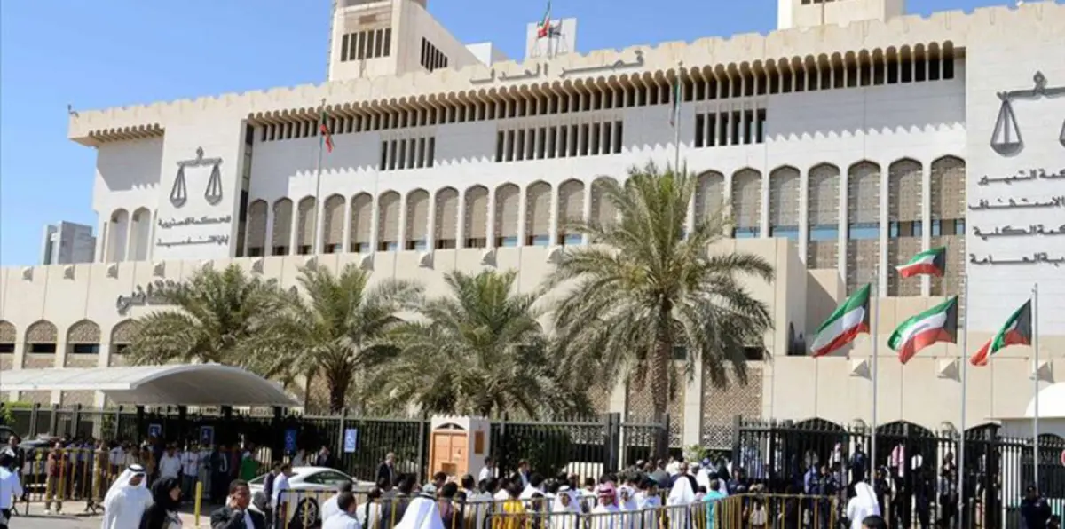 حبس أحد أبناء الأسرة الحاكمة بالكويت بتهمة العيب بالذات الأميرية