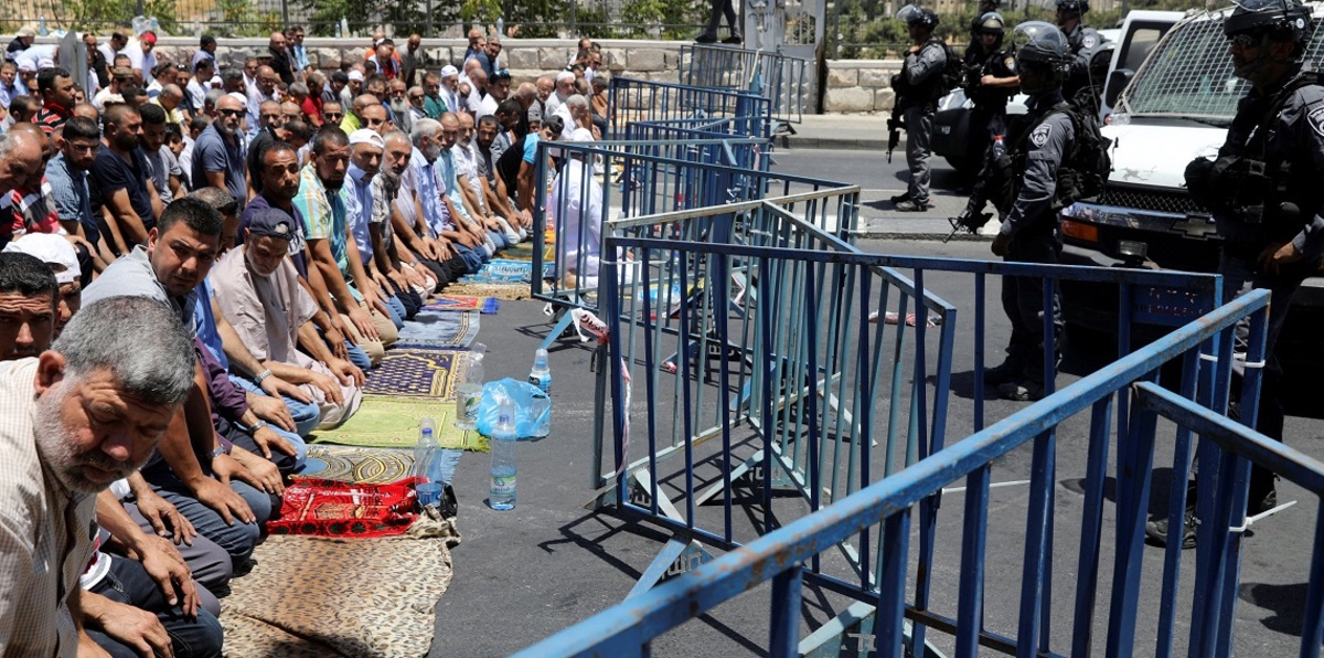 إسرائيل تبقي على البوابات الإلكترونية أمام المسجد الأقصى