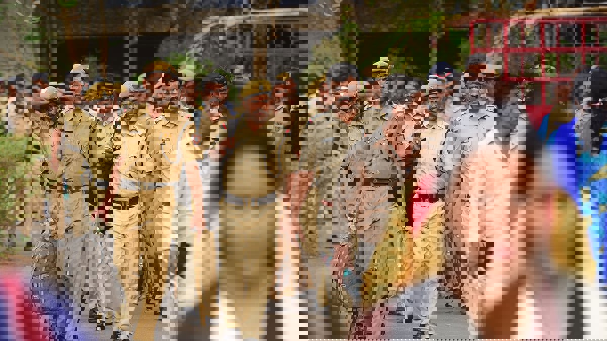 محكمة هندية تسمح للشرطة باستجواب صحفي مسلم بسبب تغريدة