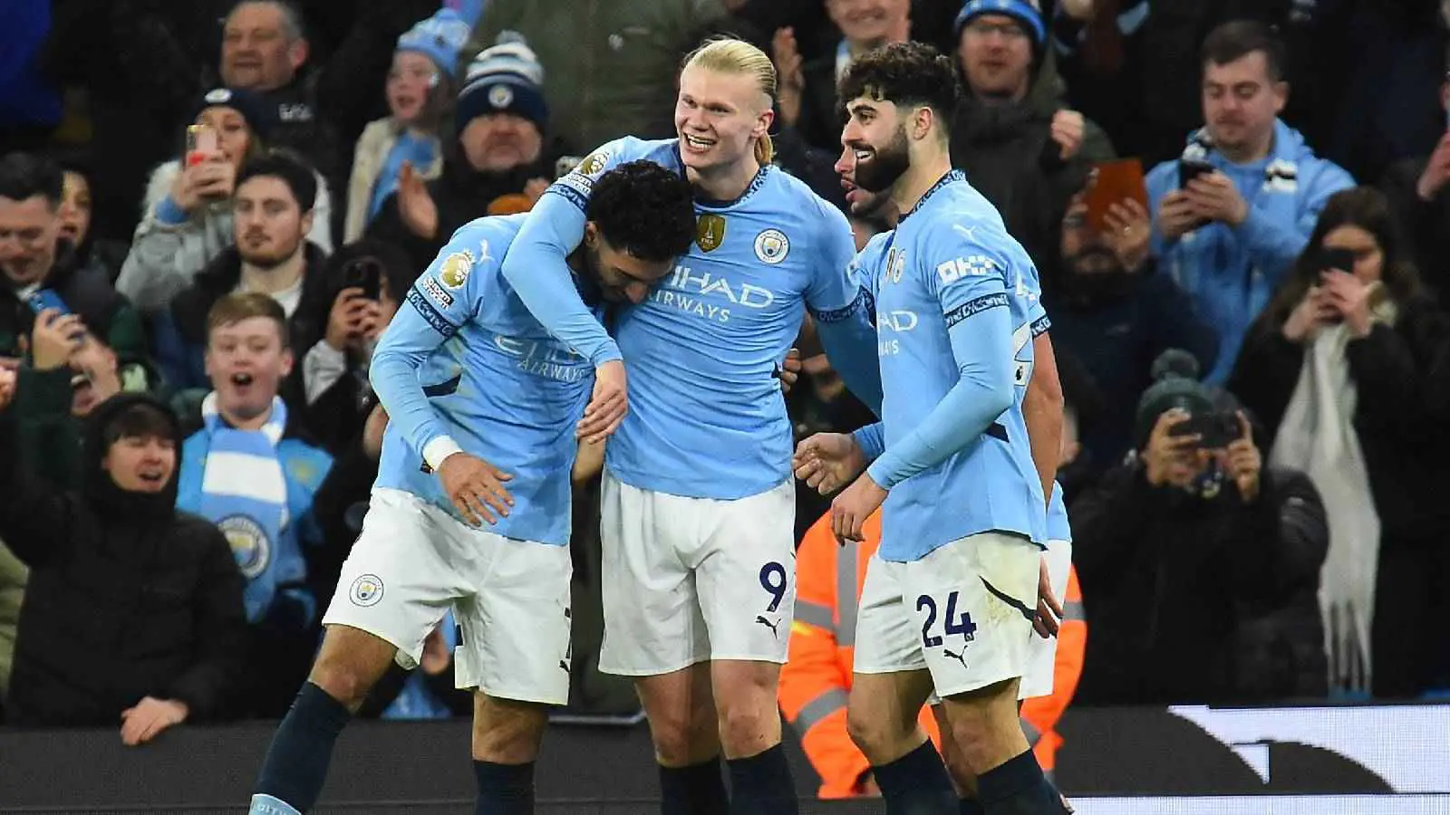 هالاند يفاجئ عمر مرموش بتعليق مثير عبر إنستغرام (صورة)