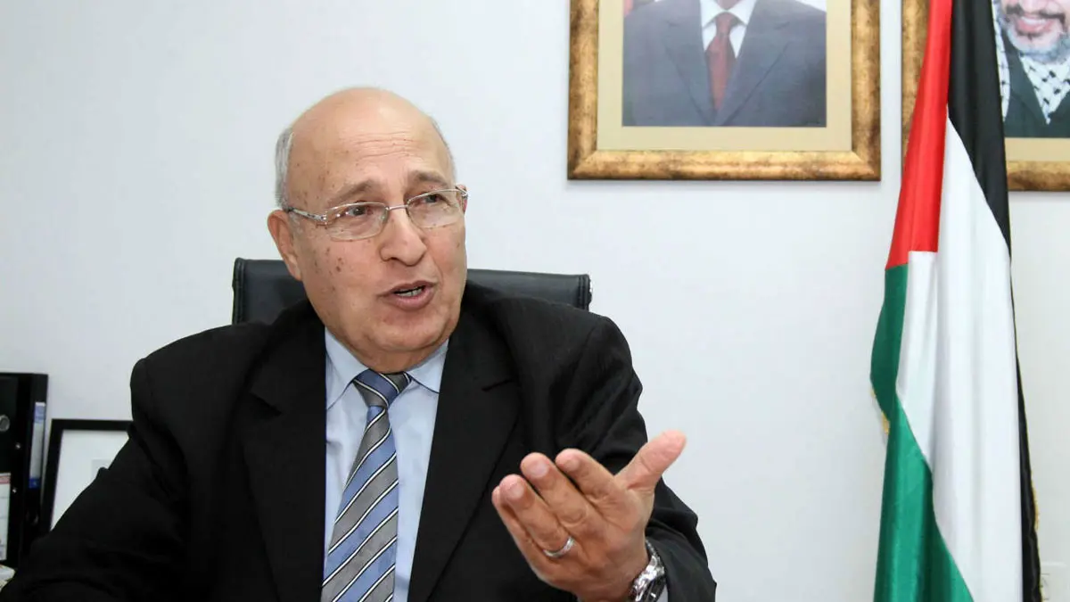 السلطة الفلسطينية تطالب حماس بعدم تضييع فرصة إنهاء الانقسام