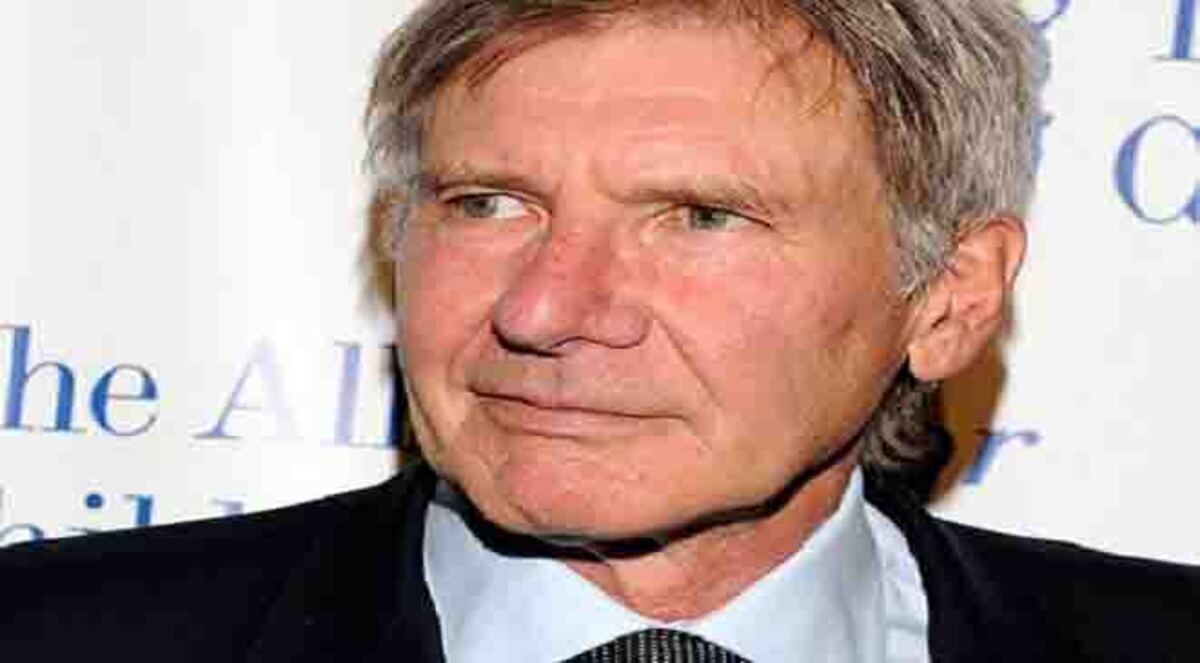 هاريسون فورد يصاب في حادث تحطم طائرة