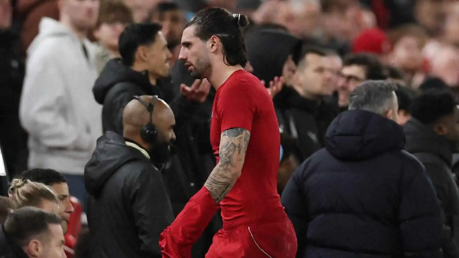 دومينيك سوبوسلاي نجم ليفربول الإنجليزي