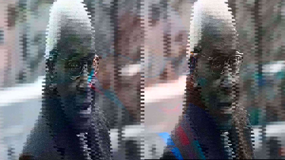 إدانة الأمين دياك رئيس الاتحاد الدولي للقوى سابقا بالفساد