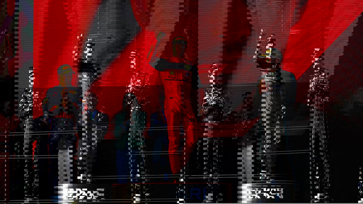 لوكلير سائق فيراري يفوز بجائزة أستراليا الكبرى