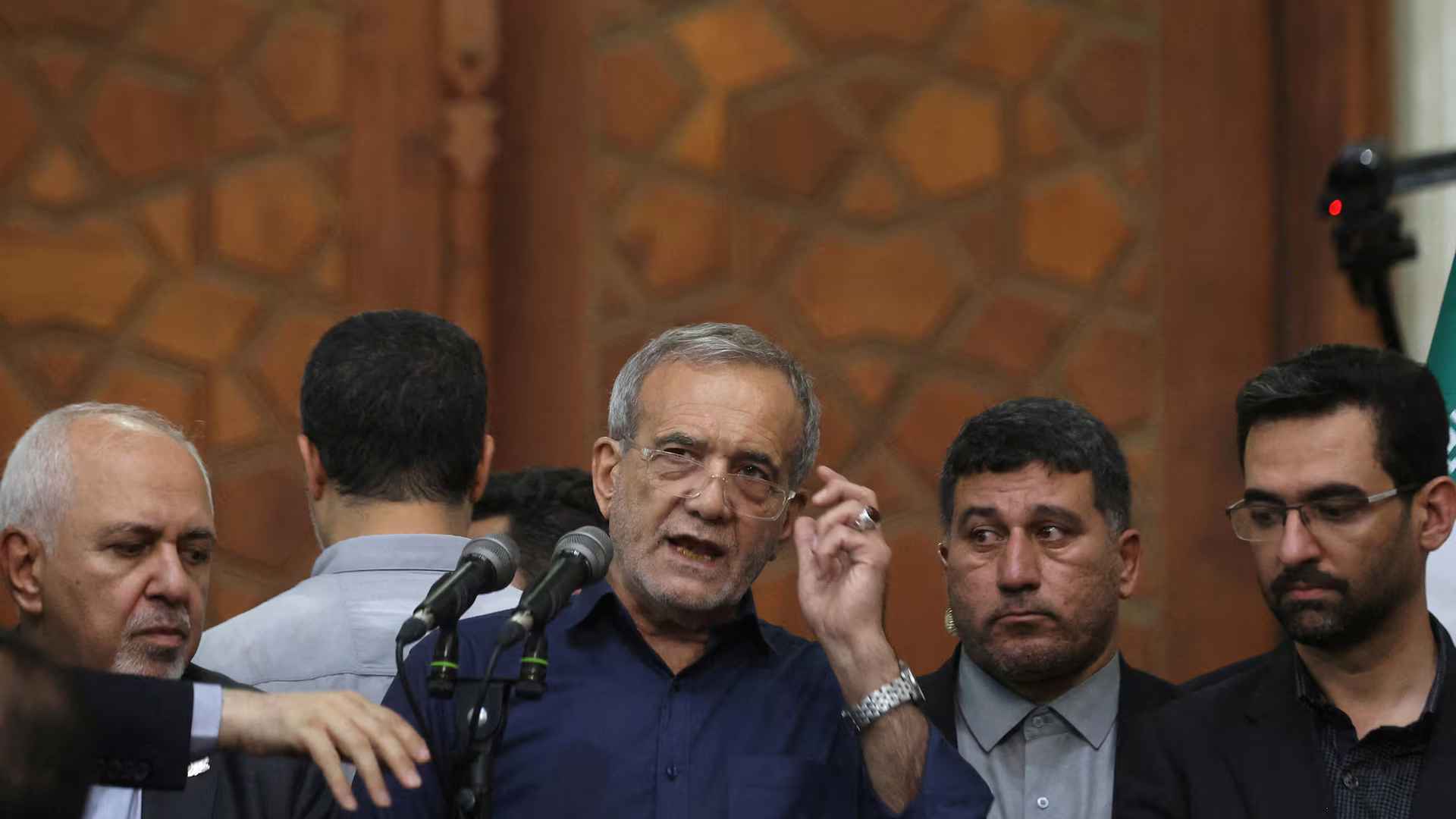 إيران.. تنصيب بزشكيان في 30 يوليو الجاري