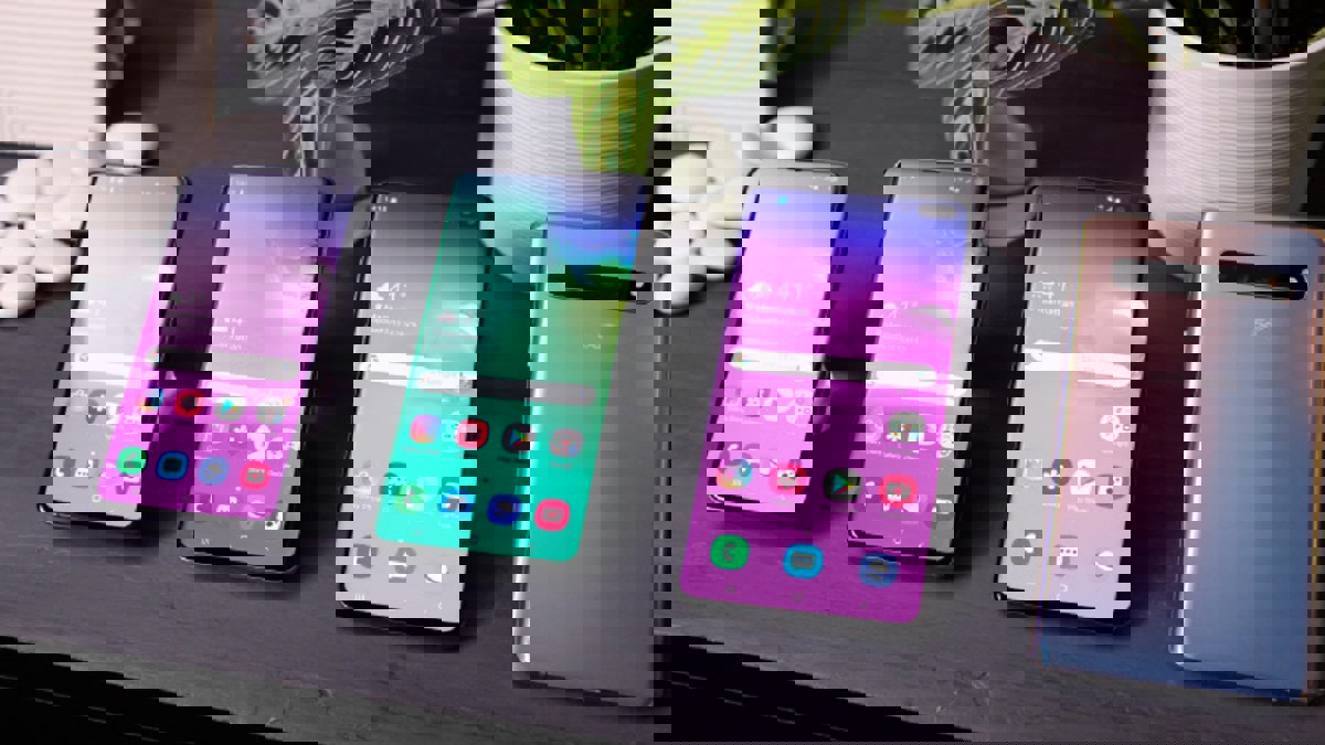 هاتف مبهر من سامسونغ بشاشة قابلة للتمدد (فيديو)