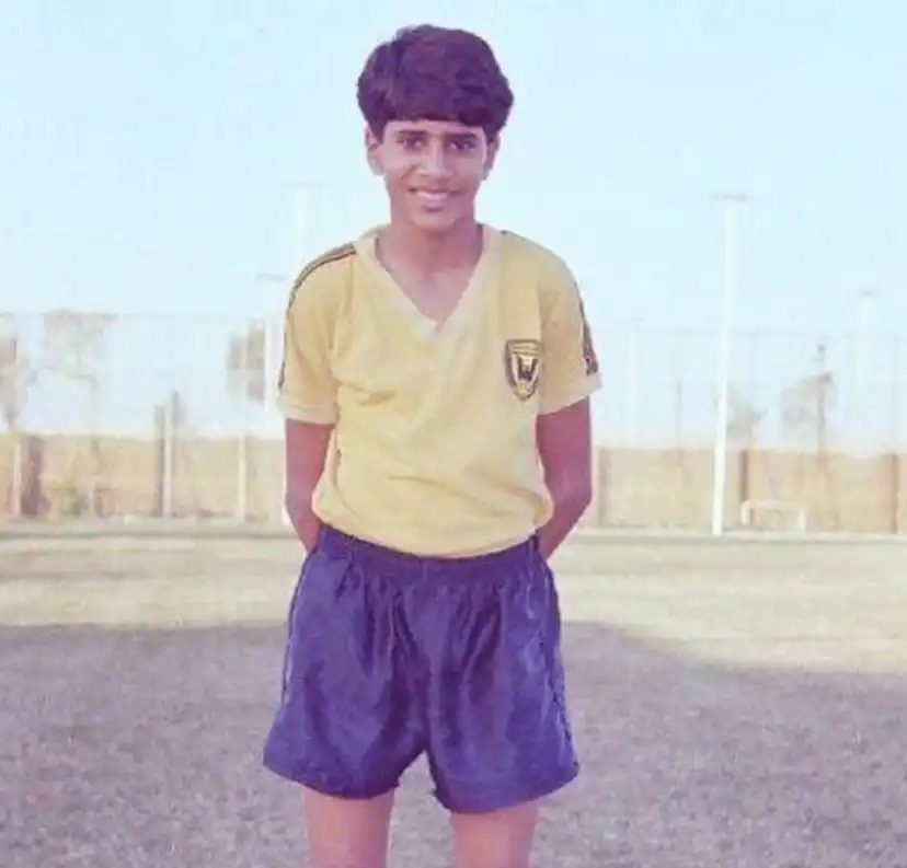 طارق الجلاهمة وهو لاعب 