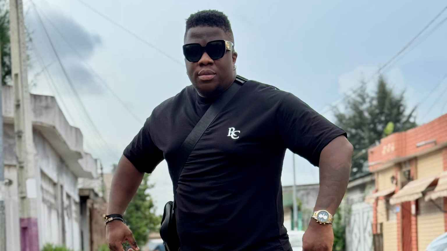 ساحل العاج.. حقيبة نقود تودي بـ"مؤثرَين" للتحقيق (فيديو)