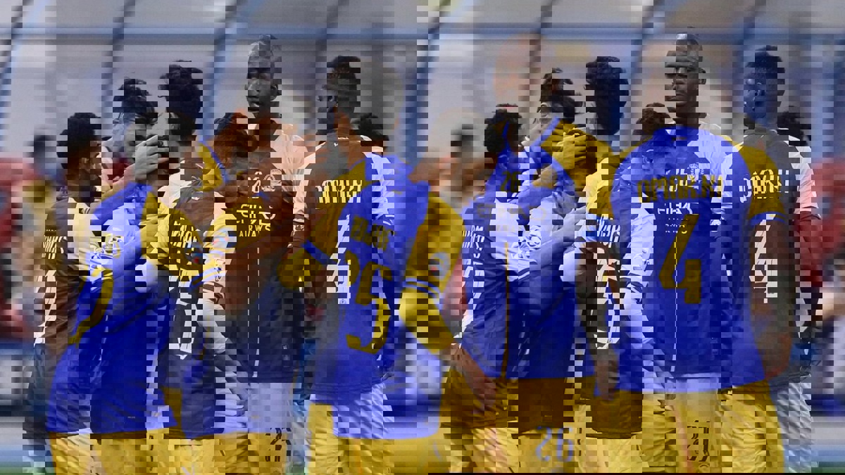 نادي النصر السعودي يرفض الإساءة لنادي الهلال في متجره (صورة)