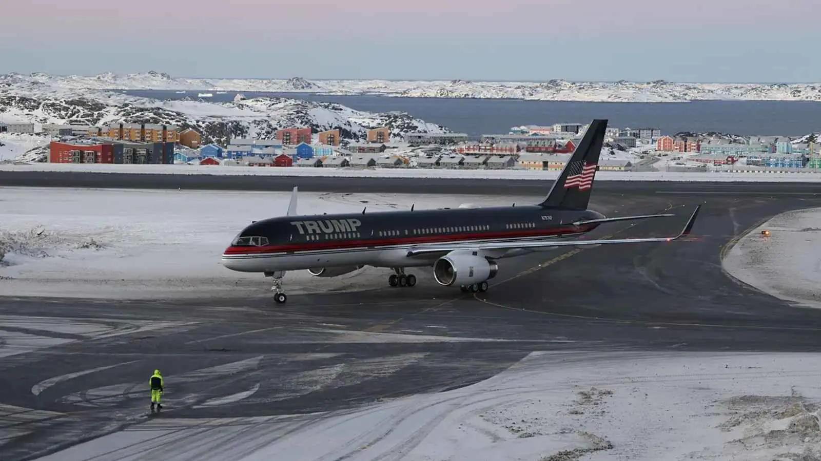 صحيفة إسبانية: غرينلاند "محتلة بالفعل" من قبل الولايات المتحدة