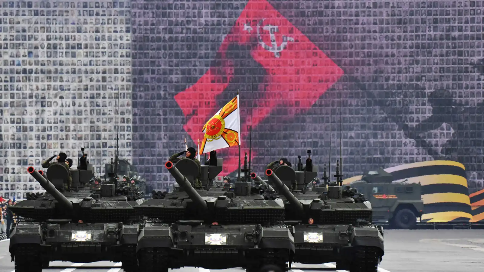 بولندا الأكثر قلقًا.. نصف الأوروبيين يتوقعون اندلاع حرب مع روسيا