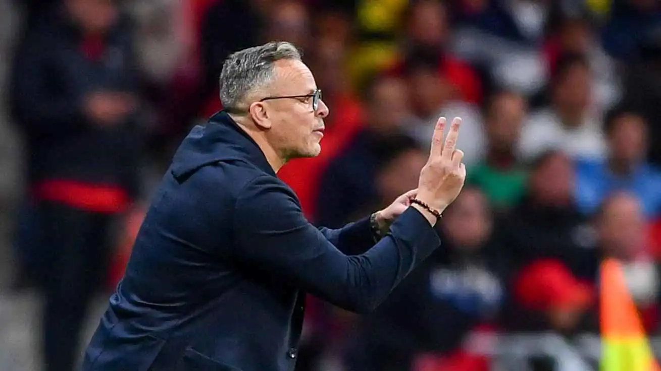 هل تدخل المغرب كأس العالم 2026 بـ 3 مدربين؟