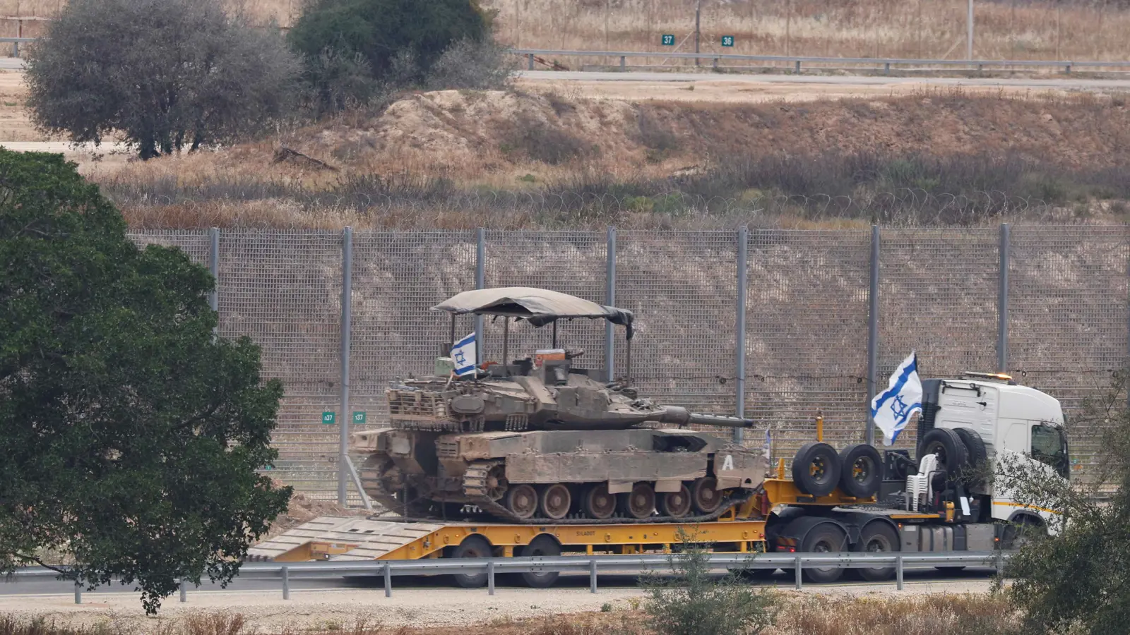 مسؤول إسرائيلي ينفي تحقيق أي تقدم بشأن مفاوضات الرهائن في غزة