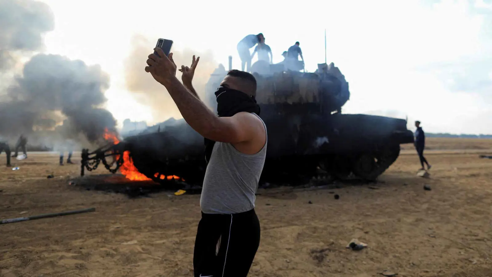 "فضيحة التسريبات".. رئيس ديوان نتنياهو يدلي بشهادة "خطيرة"