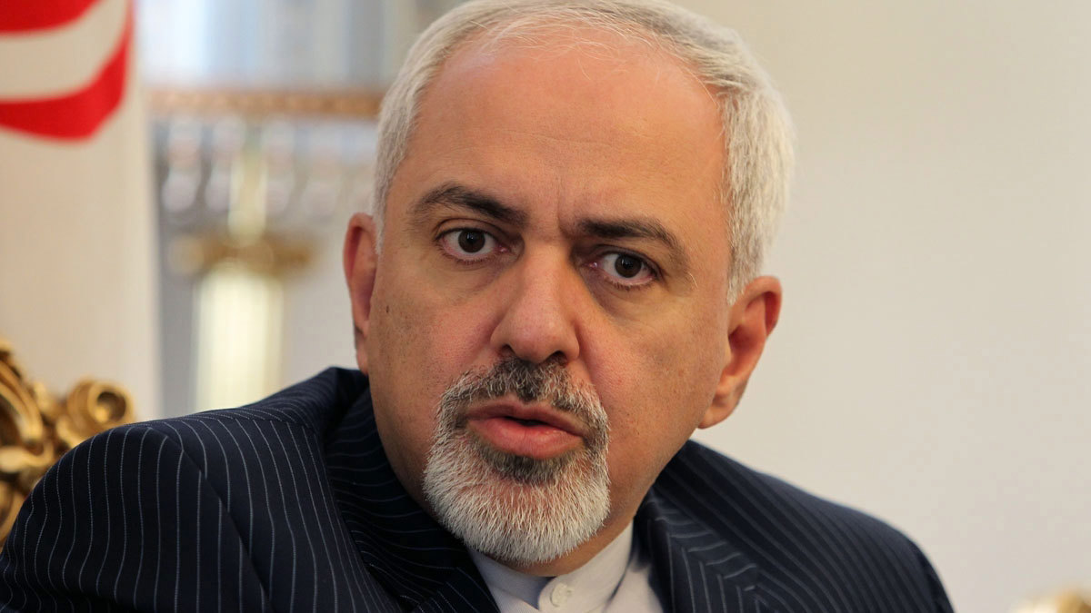 تظاهرة في طهران ضد تصريحات لظريف