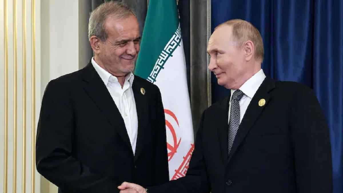 التعاون النووي الإيراني الروسي.. بين الطموحات المدنية وضغوط التصعيد العسكري