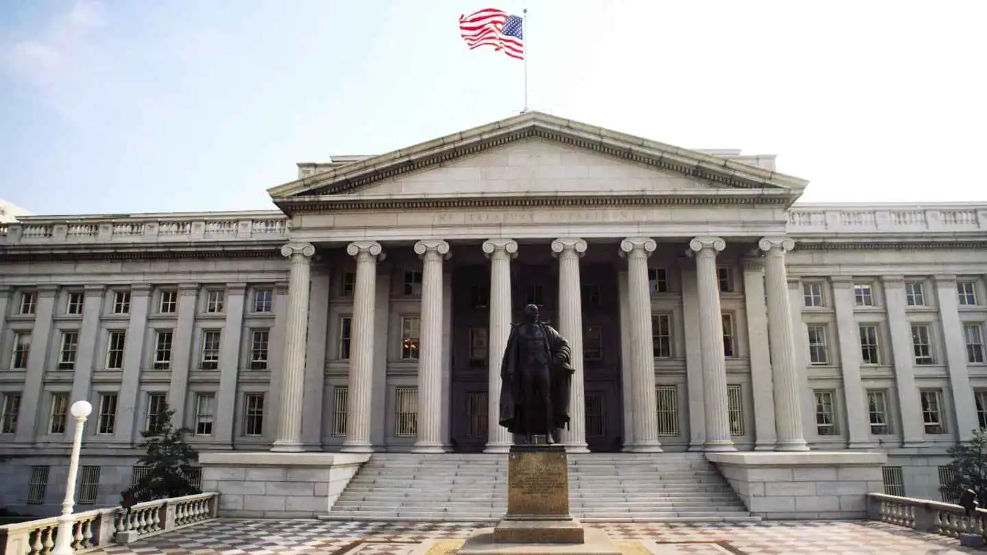 تعديلات على عقوبات فنزويلا.. واشنطن تمهّد الطريق لتصدير النفط