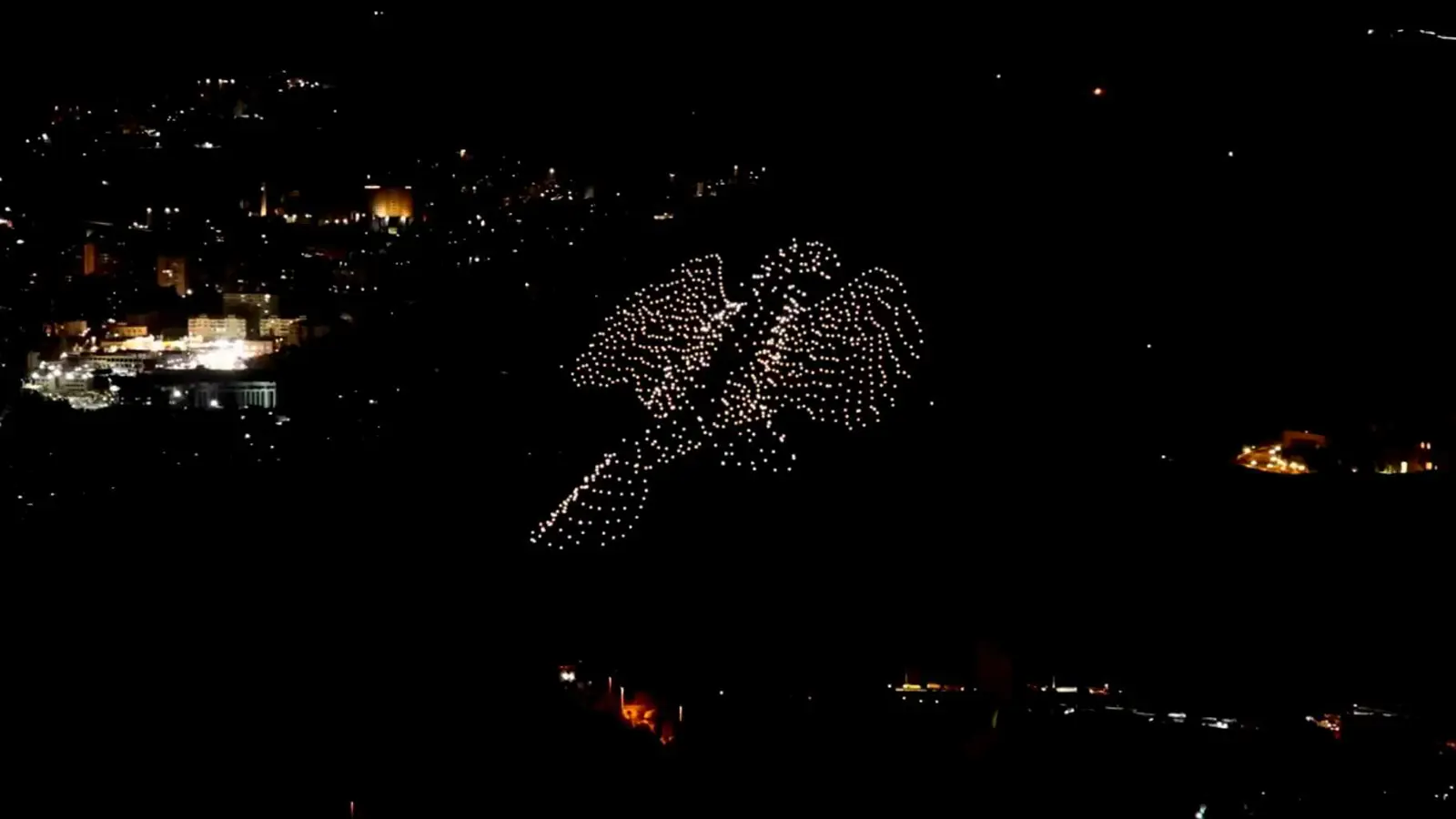 عروض درونز مبهرة في حفل إطلاق "الهوية البصرية" لسوريا (فيديو)