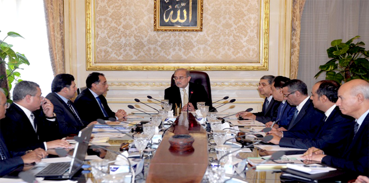 برلمانيون يهاجمون الحكومة المصرية ويطالبون بحرمانها من الموازنة