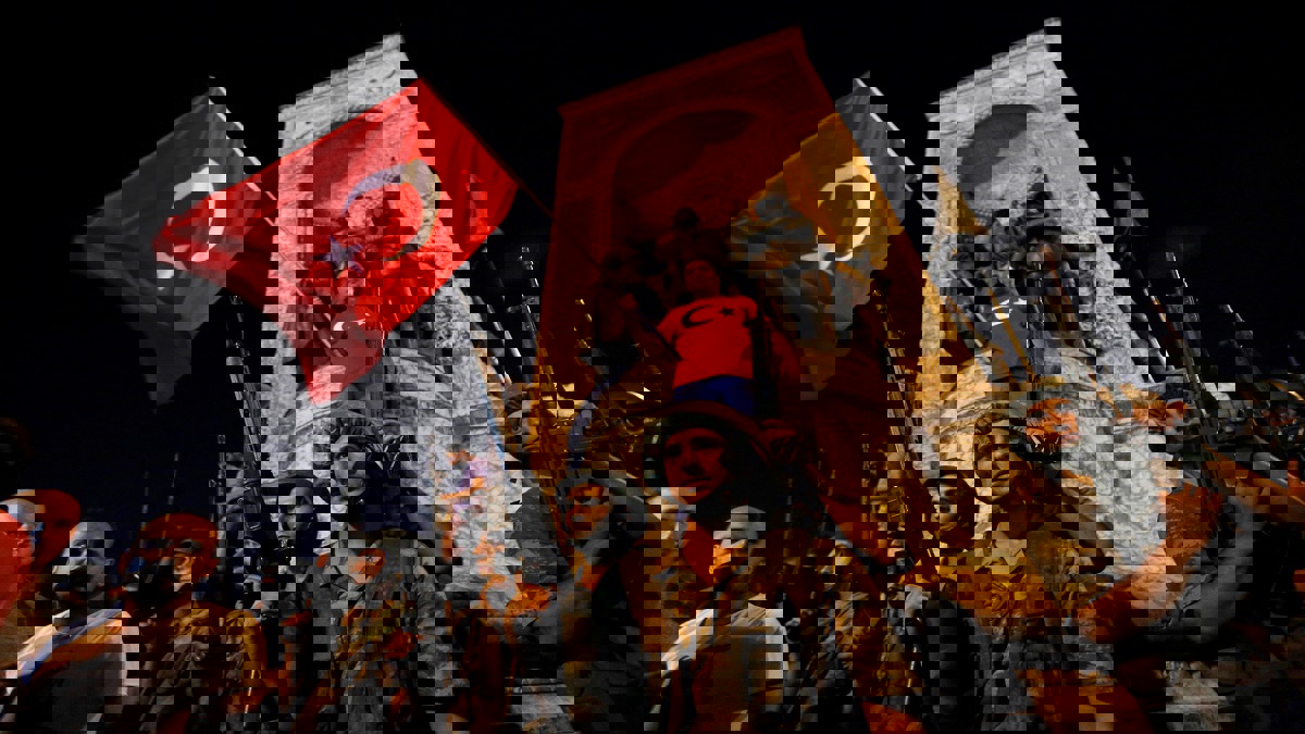 شبكة سويدية تكشف تحالف أردوغان السري مع تنظيميْ القاعدة وداعش‎ (فيديو)