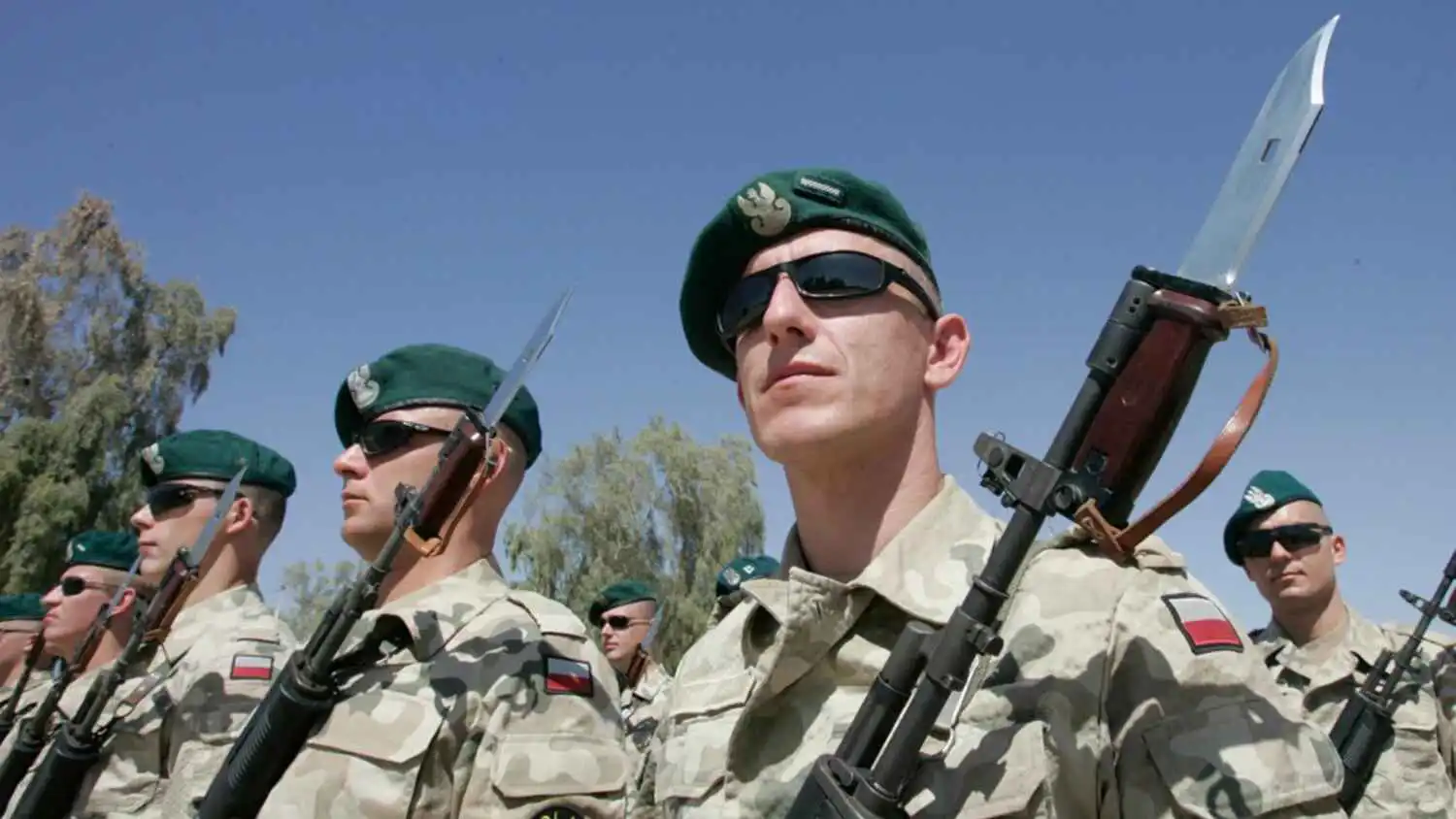 بعد الناتو.. بولندا تعلن سحب قواتها من العراق