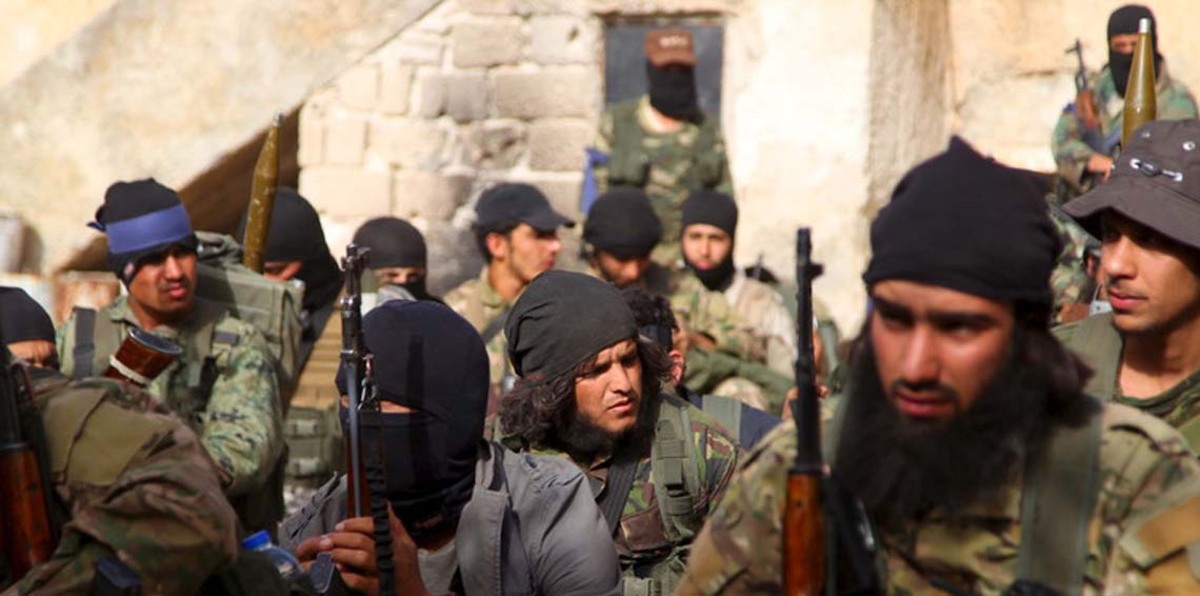 أمريكا وحلفاؤها يقاتلون داعش في آخر معاقلها بسوريا