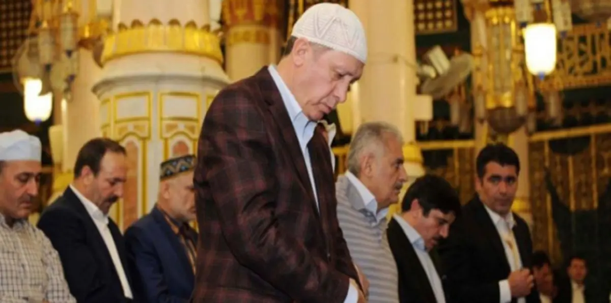 فيديو.. أردوغان يرفع أذان الفجر في العاصمة أنقرة