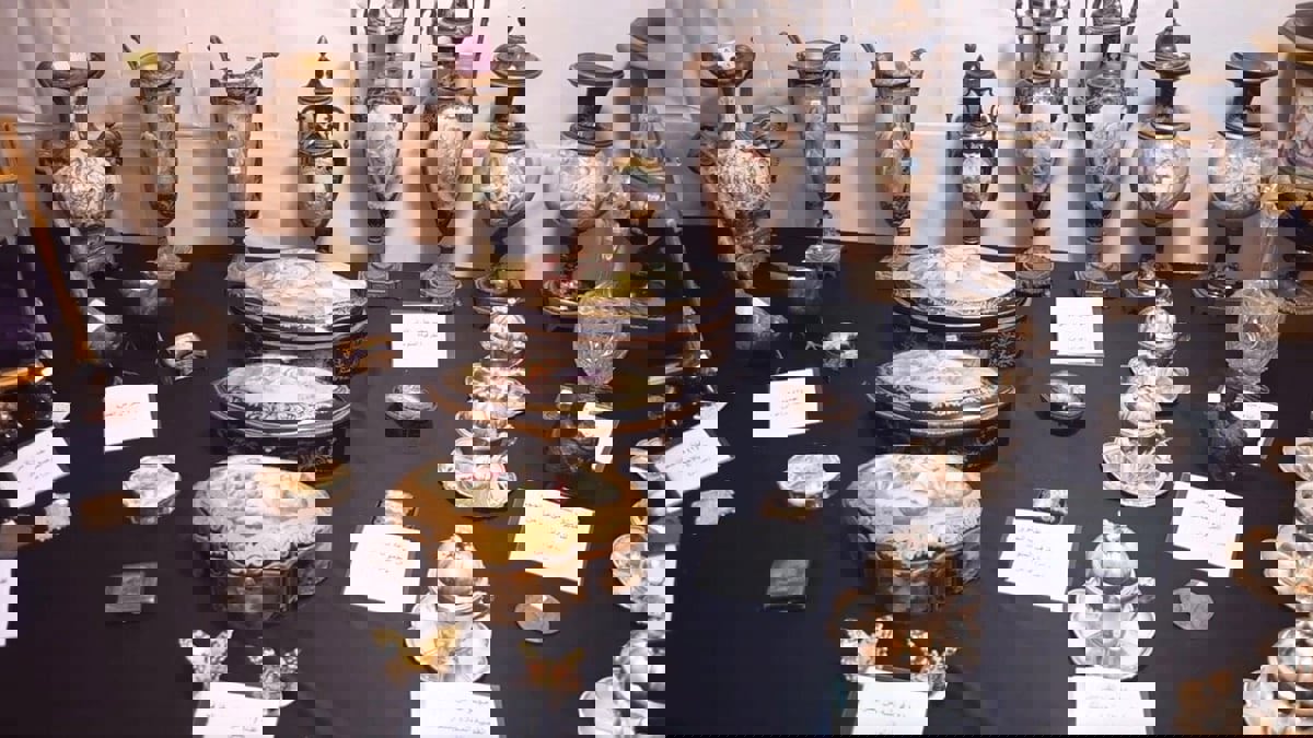 مصر.. إحالة المتهمين بقضية "شقة الكنز" إلى القضاء