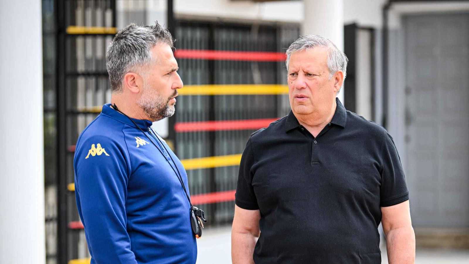 إقالة باتريس بوميل من تدريب الترجي بعد خسارة لقب الدوري التونسي 