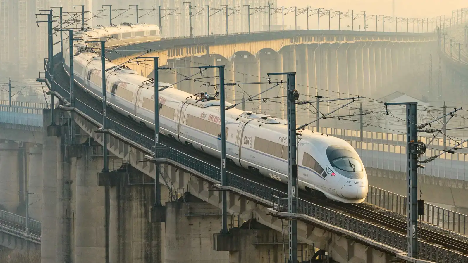 بعد توقف 6 سنوات.. تسيير قطارات صينية إلى كوريا الشمالية