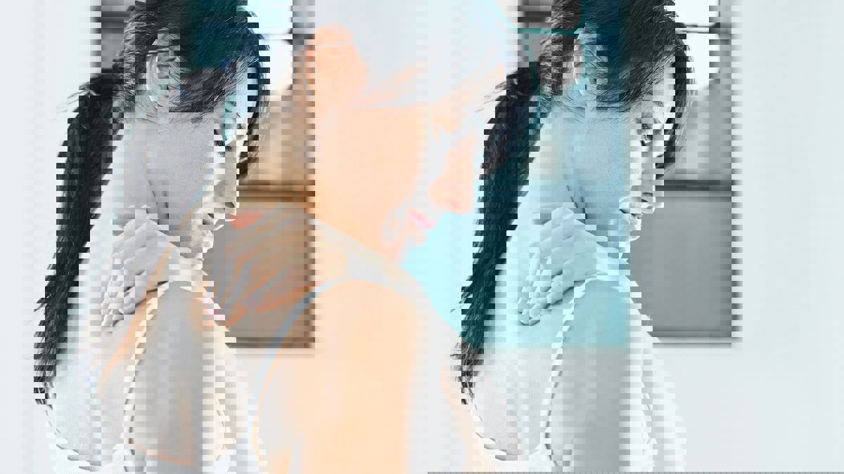 تمارين رياضية بسيطة للتغلب على آلام الرقبة