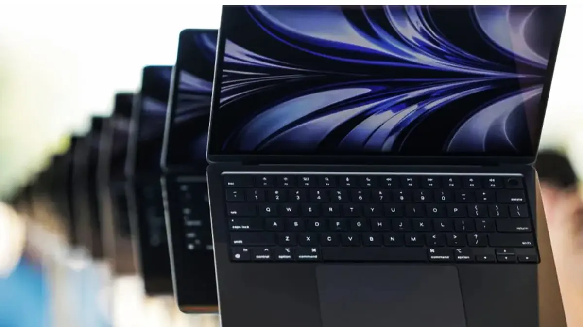 أبل تعمل على تطوير لابتوب "MacBook Air" بمواصفات جديدة