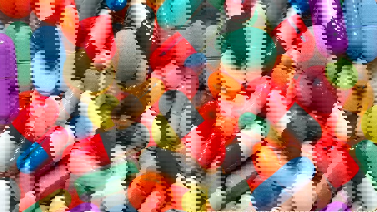 دراسة: كثرة استعمال المضادات الحيوية قد تسبب الخرف عند النساء