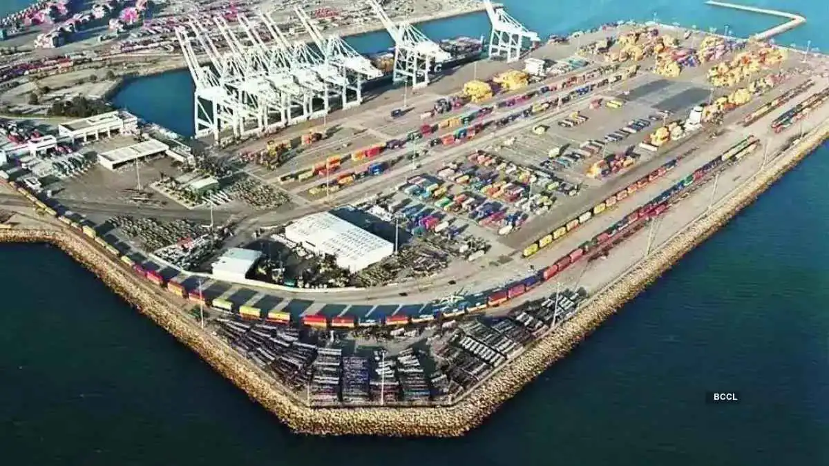 سباق الموانئ يشتعل.. تشاباهار الإيراني في قلب صراع النفوذ وسط آسيا