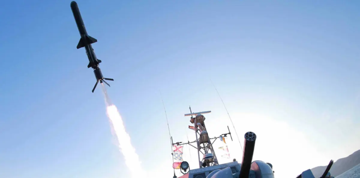 كوريا الشمالية تطلق صاروخًا باليستيًا نحو بحر اليابان