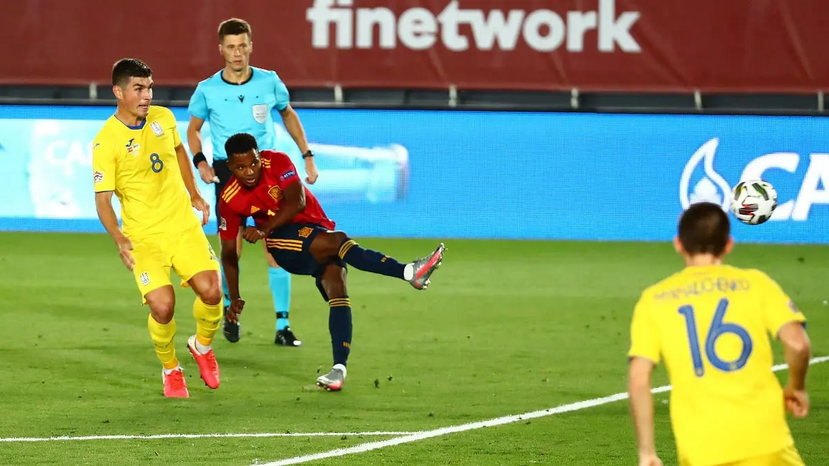 رقم مميز لأنسو فاتي مع منتخب إسبانيا