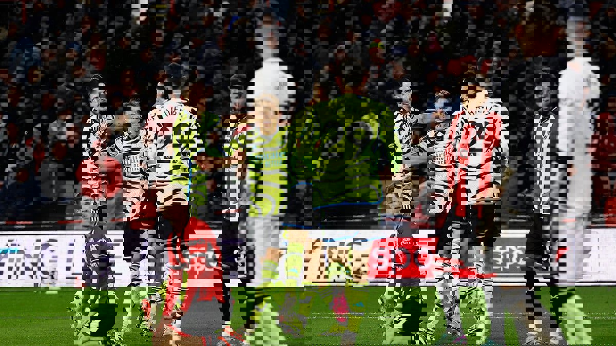 ترتيب الدوري الإنجليزي.. آرسنال يكتسح شيفيلد ويشعل صراع الصدارة