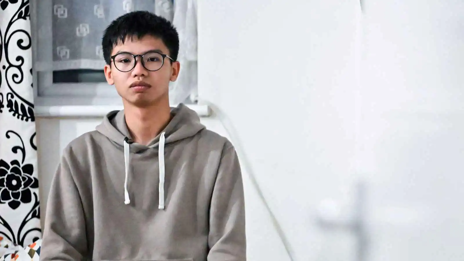 ناشط بارز من هونغ كونغ ينال حق اللجوء في المملكة المتحدة