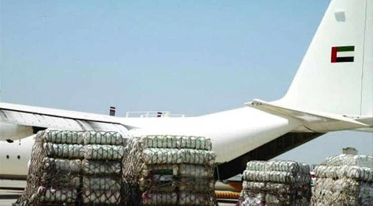 طائرات إماراتية تلقي مساعدات على الأيزيديين المحاصرين