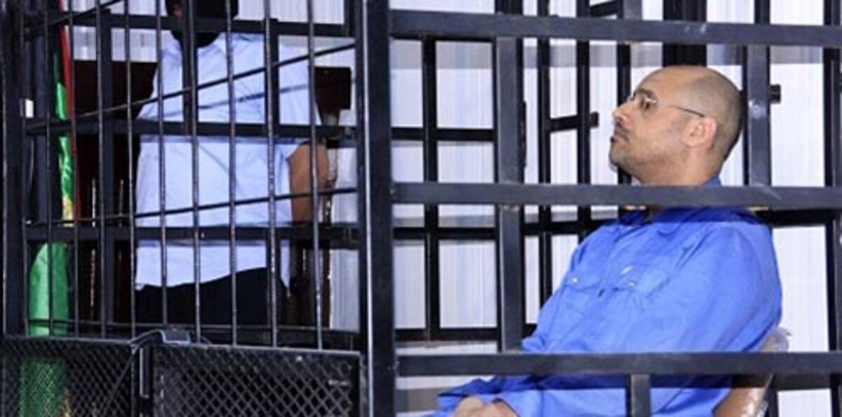 "إرم"’ تنشر تفاصيل الأحكام القضائية بحق رموز القذافي