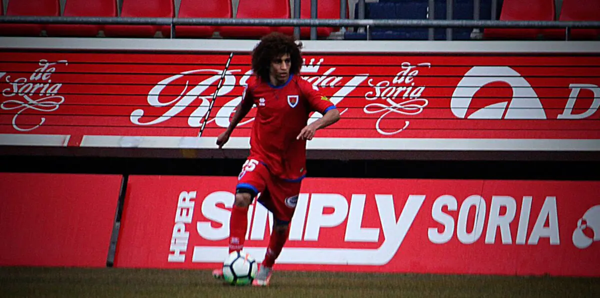 المهاجم السعودي علي النمر قد يظهر أساسيًا في مباراة نومانسيا والباسيتي