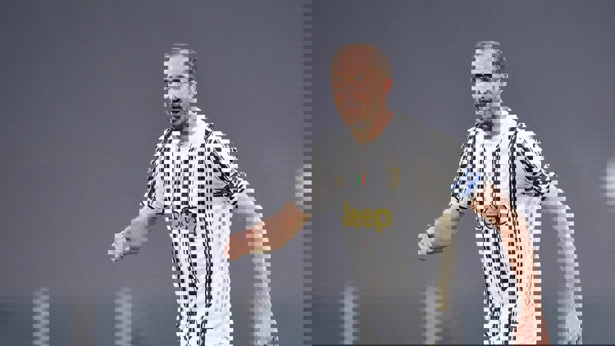 كيليني يؤكد اقتراب تجديد عقده مع يوفنتوس