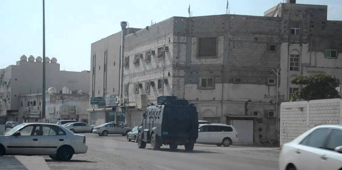 أمير الشرقية يوجه رسالة لأهالي العوامية بشأن "المنحرفين عن الجادة".. فماذا قال؟ (صور)