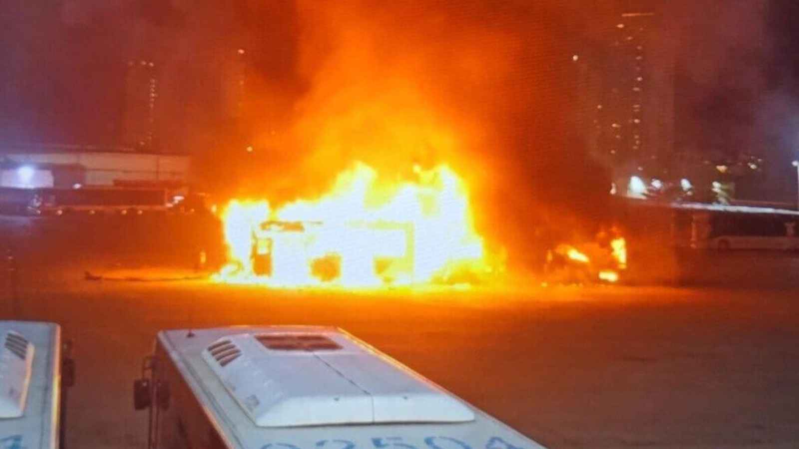 إسرائيل.. لحظة فرار المشتبه به في تفخيخ الحافلات (فيديو وصور)